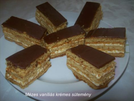 mezes_vanilias_kremes_sutemeny_845128_70156.jpg